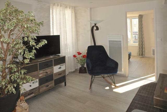 Gite, Location Meuble De Tourisme 3 Etoiles Châtillon-Coligny Exteriör bild