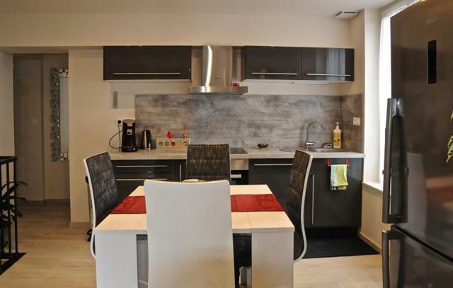 Gite, Location Meuble De Tourisme 3 Etoiles Châtillon-Coligny Exteriör bild